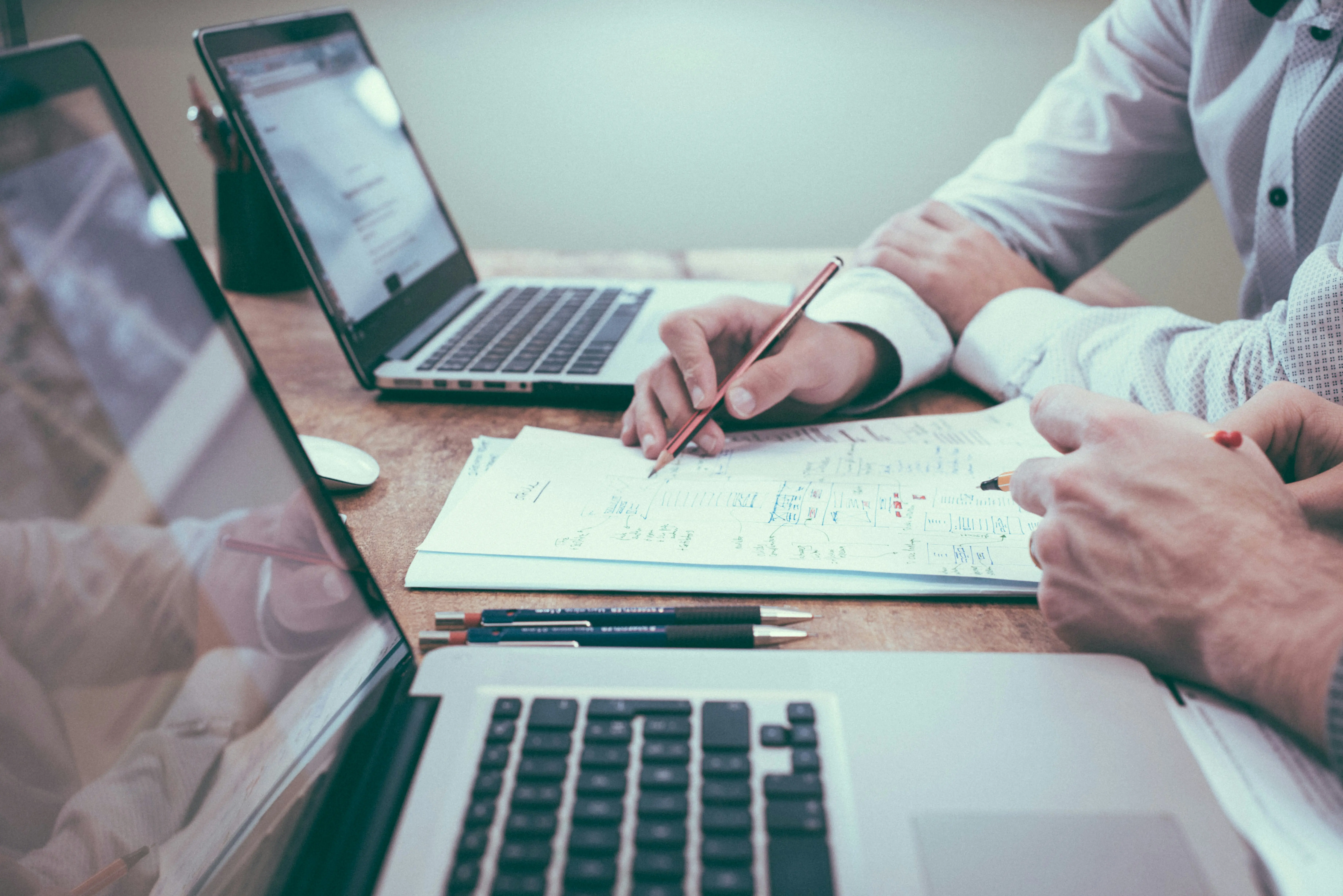 Financial reporting and advisory